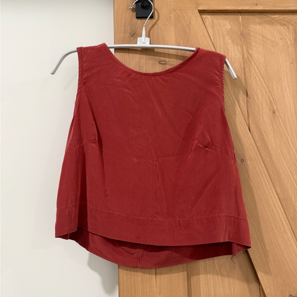 Elizabeth Suzann Petra Crop in Silk Crepe - Rust / S